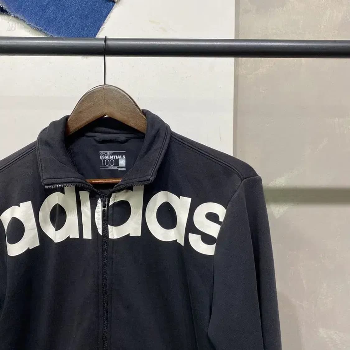(100) 아디다스 스트릿 스포츠 빅로고 프린팅 집업 자켓 상품이미지3