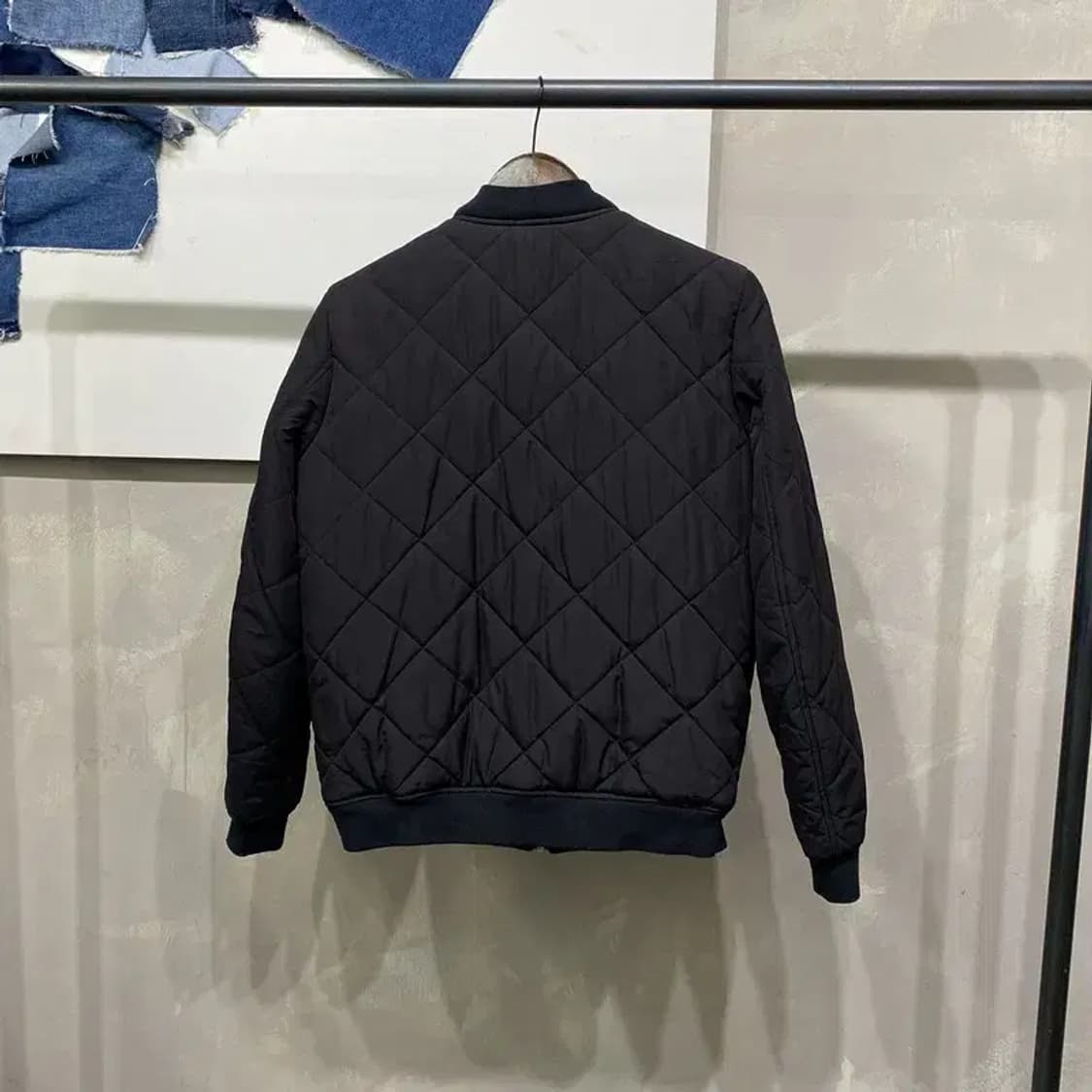 (80) 게스 여성 캐주얼 스트릿 퀄팅 블루종 경량패딩 자켓 상품이미지4