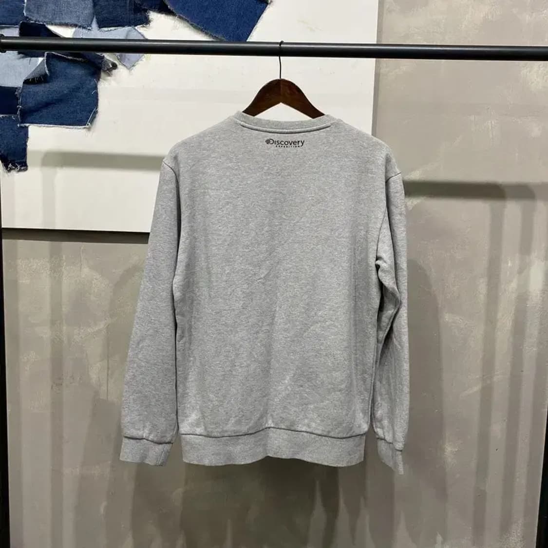 (100) 디스커버리 아웃도어 캐주얼 기모 맨투맨 긴팔 티 상품이미지4