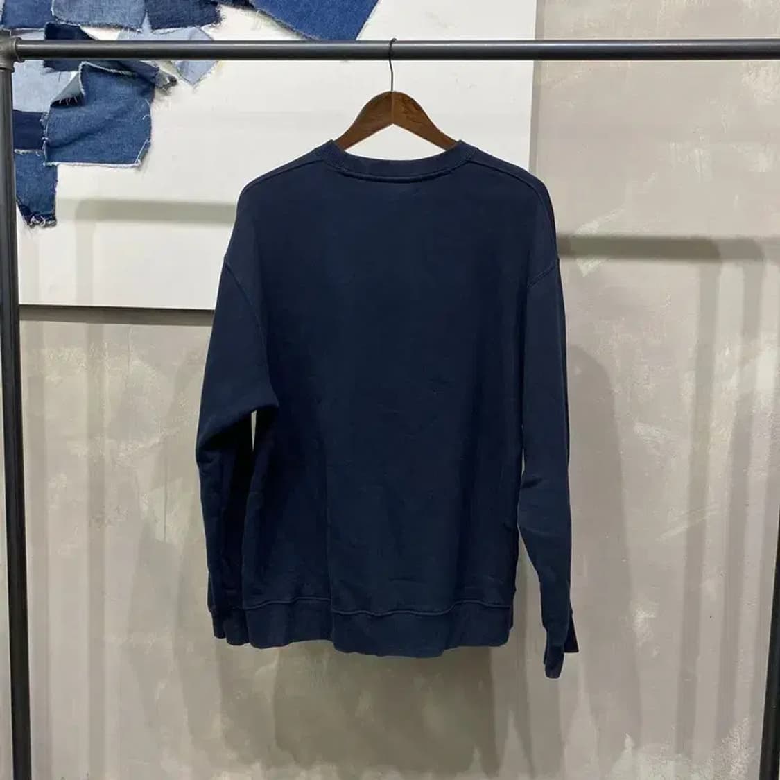 (105) 커버낫 스트릿 자수 기모 네이비 맨투맨 긴팔 티 상품이미지4