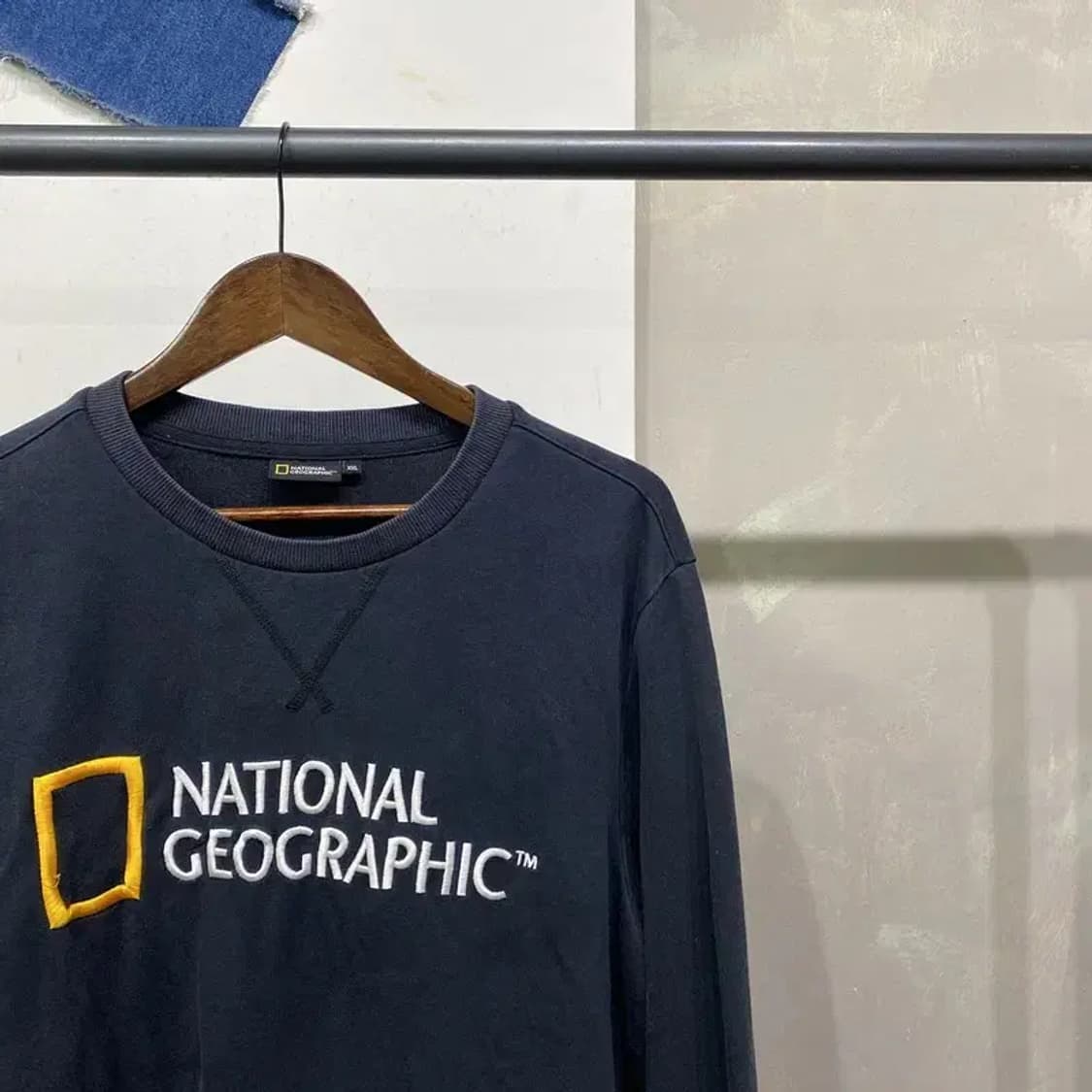 (110) 내셔널지오그래픽 캐주얼 자수 맨투맨 긴팔 티 상품이미지3