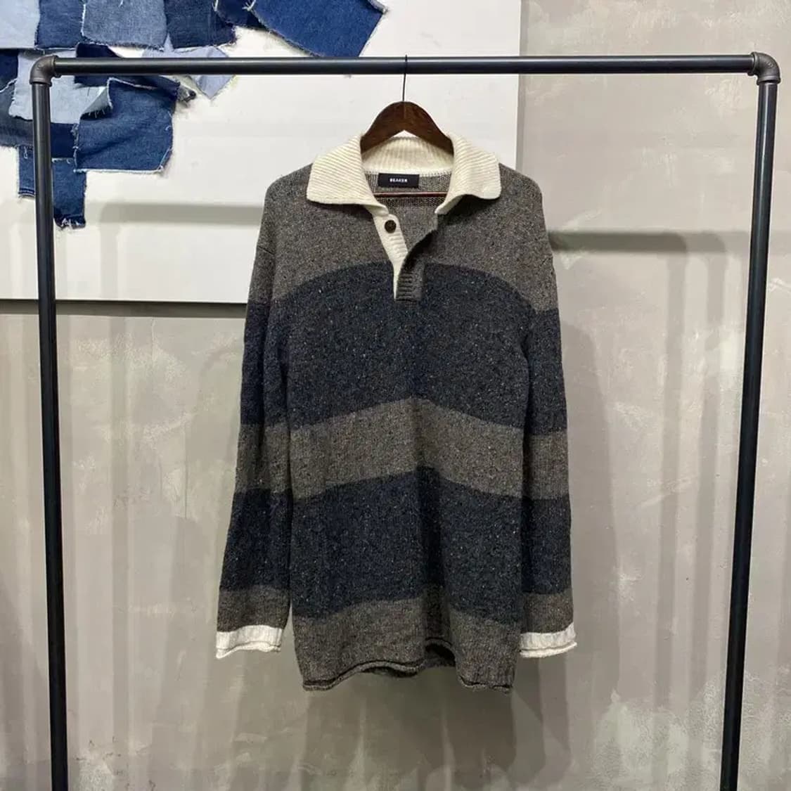 (빅사이즈) 비이커 캐주얼 스트라이프 양모 니트 긴팔카라티 상품이미지1