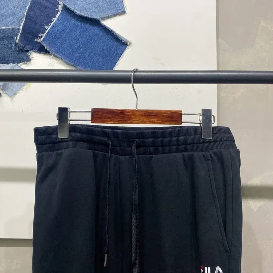 (30~32인치) 필라 캐주얼 밴딩 조거팬츠 운동바지 상품이미지2