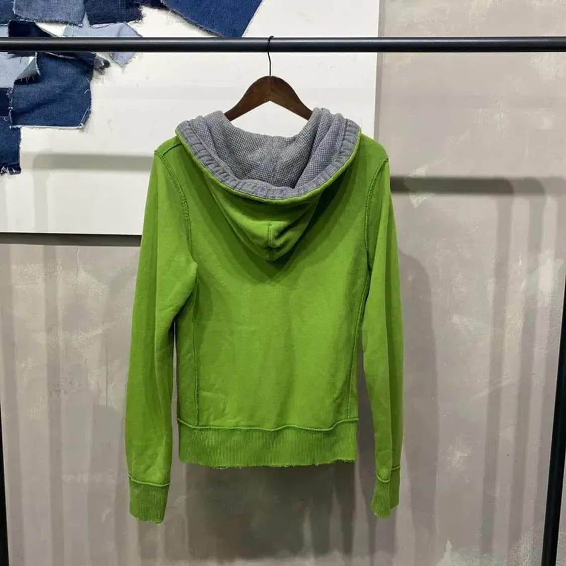 (95) 아베크롬비 Y2K 스트릿 머슬핏 자수 기모 후드집업 자켓 상품이미지4