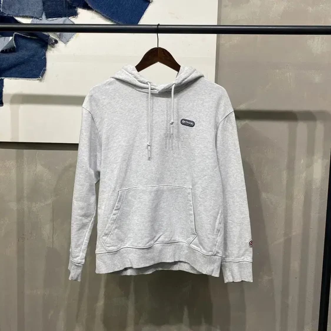 (90) 아웃도어프로덕츠 캐주얼 백멜란지 자수 후드티 상품이미지1