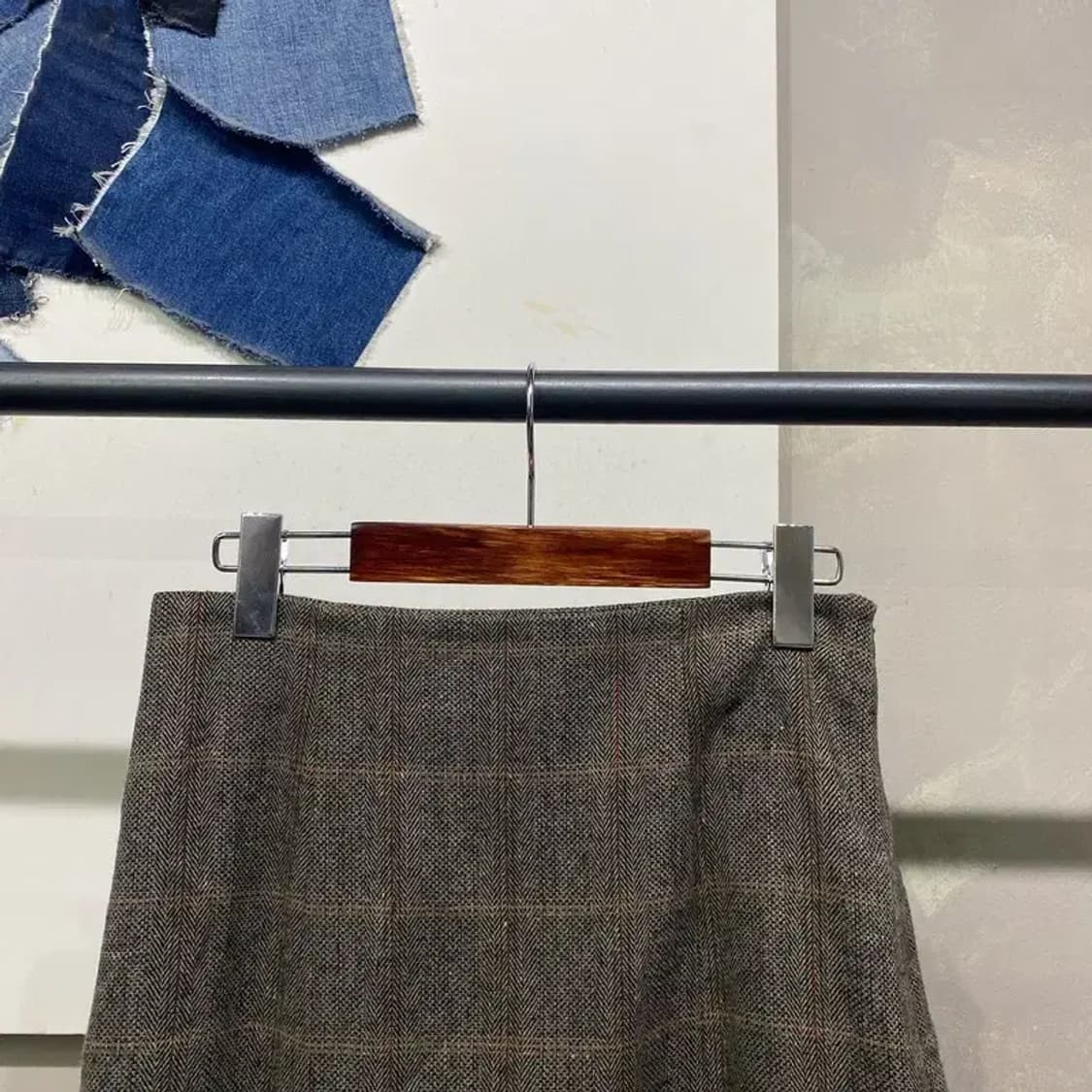 (26인치) 미쏘 여성 캐주얼 모직 체크 롱스커트 치마 상품이미지3