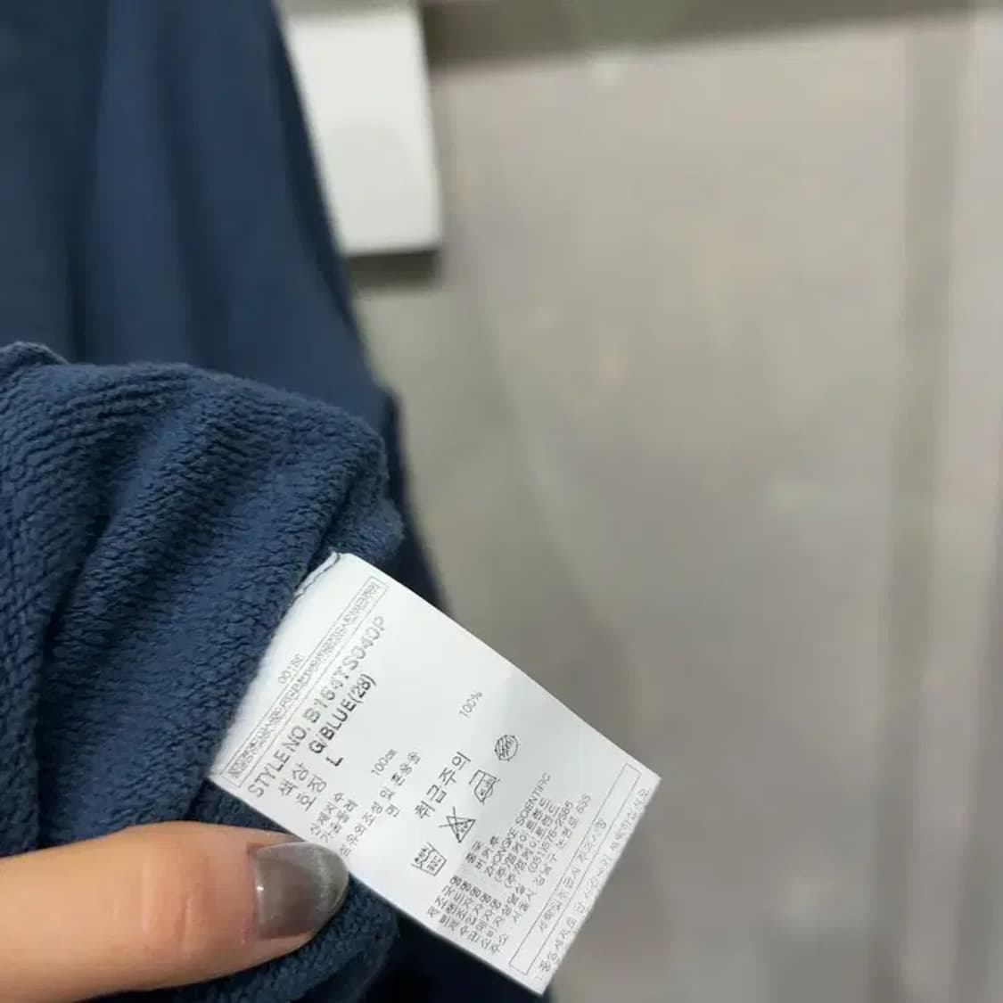 (100) 버커루 캐주얼 스트릿 기모 프린팅 맨투맨 긴팔 티 상품이미지5