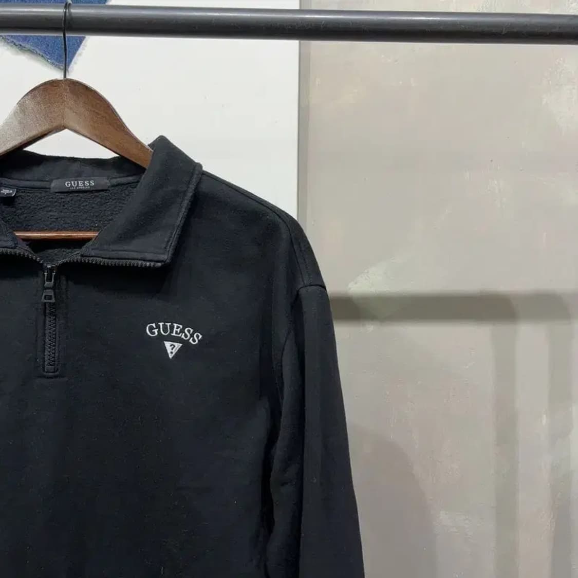 (90) 게스 여성 하프집업 기모 맨투맨 긴팔티 상품이미지3