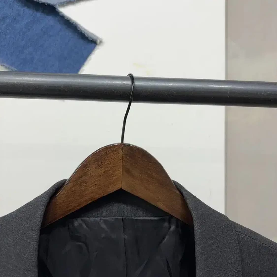 (110) 무신사스탠다드 캐주얼 클래식 블랙 블레이저 자켓 상품이미지2