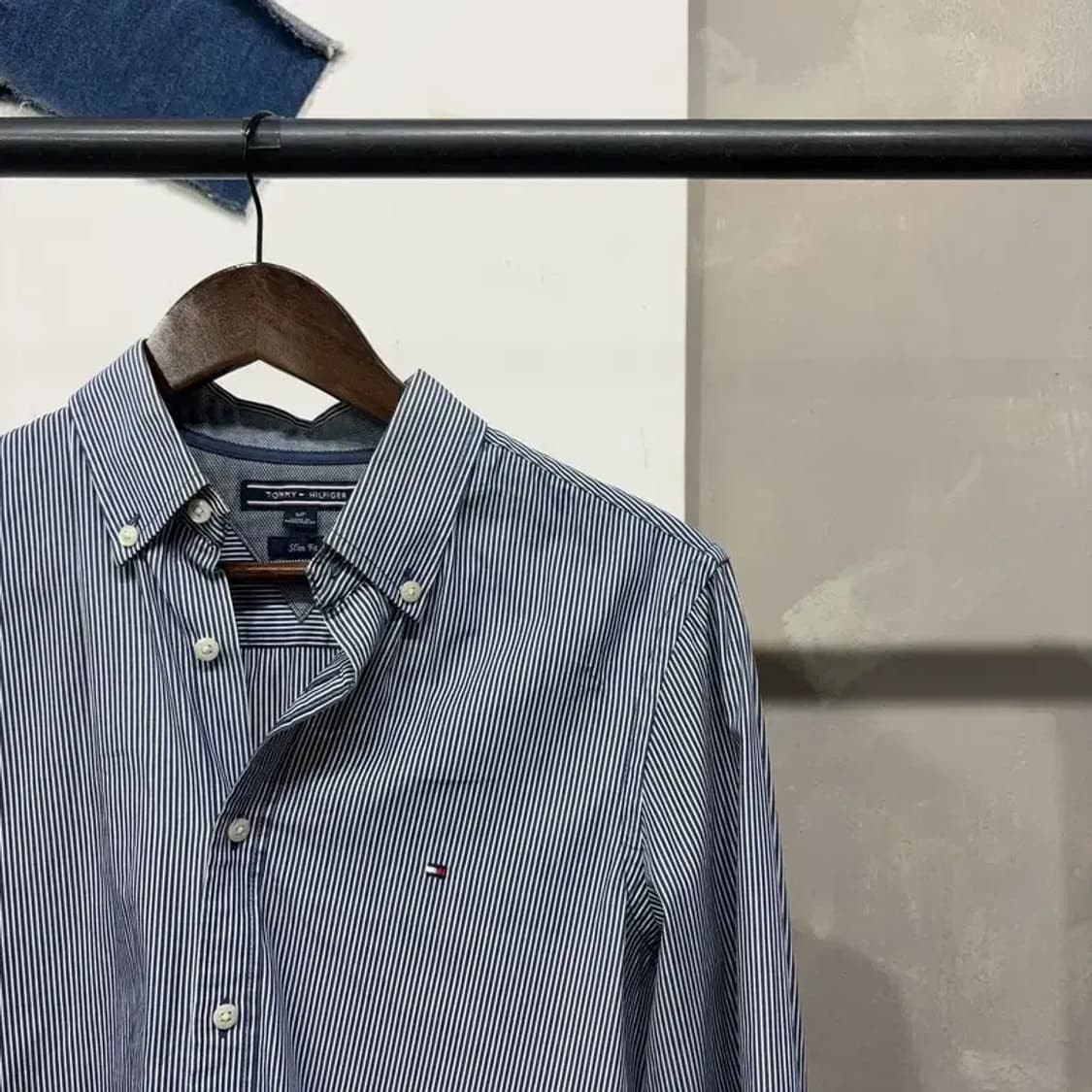 (95) 타미힐피거 캐주얼 슬림핏 스트라이프 셔츠 남방 상품이미지3