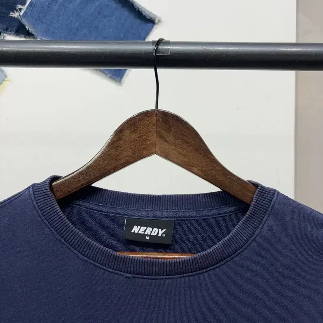 (105) 널디 캐주얼 스트릿 프린팅 맨투맨 긴팔 티 상품이미지2