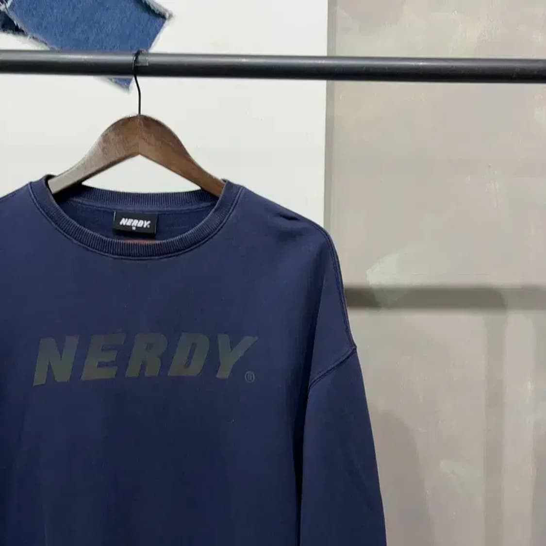 (105) 널디 캐주얼 스트릿 프린팅 맨투맨 긴팔 티 상품이미지3