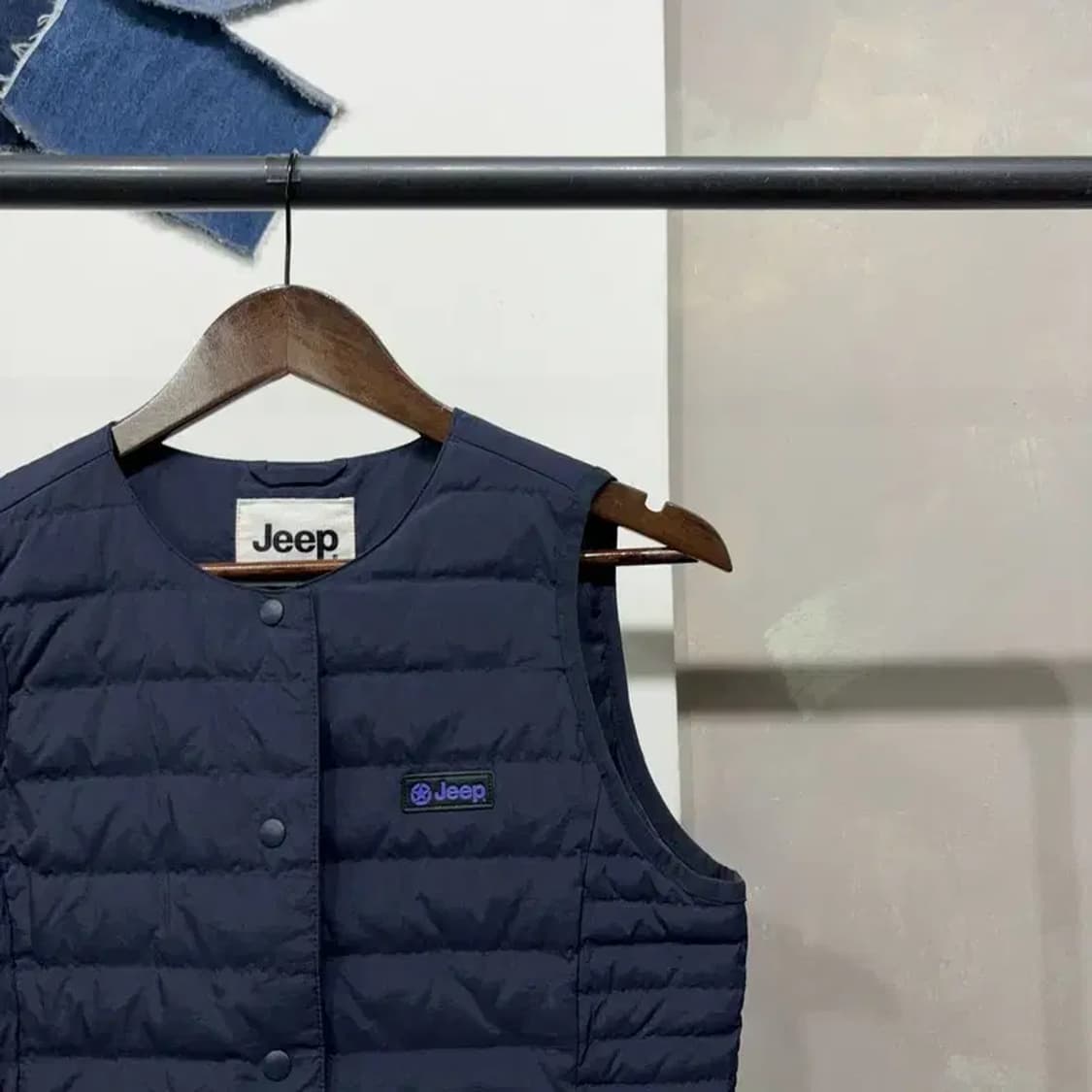 (95) 지프 여성 캐주얼 오리털 덕다운 롱 경량패딩 조끼 상품이미지3