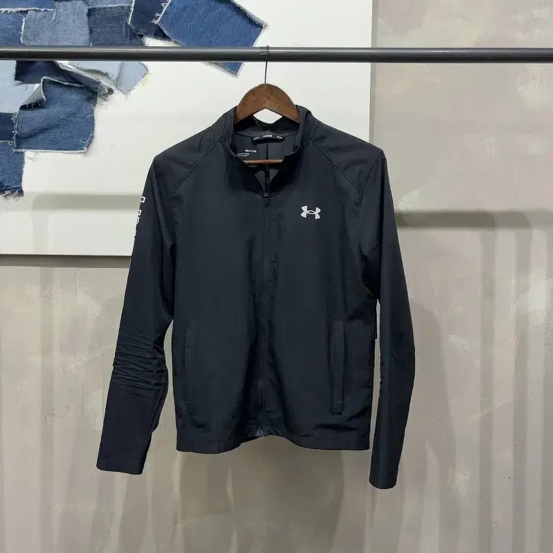 (90) 언더아머 여성 런닝 스포츠 바람막이 자켓 상품이미지1