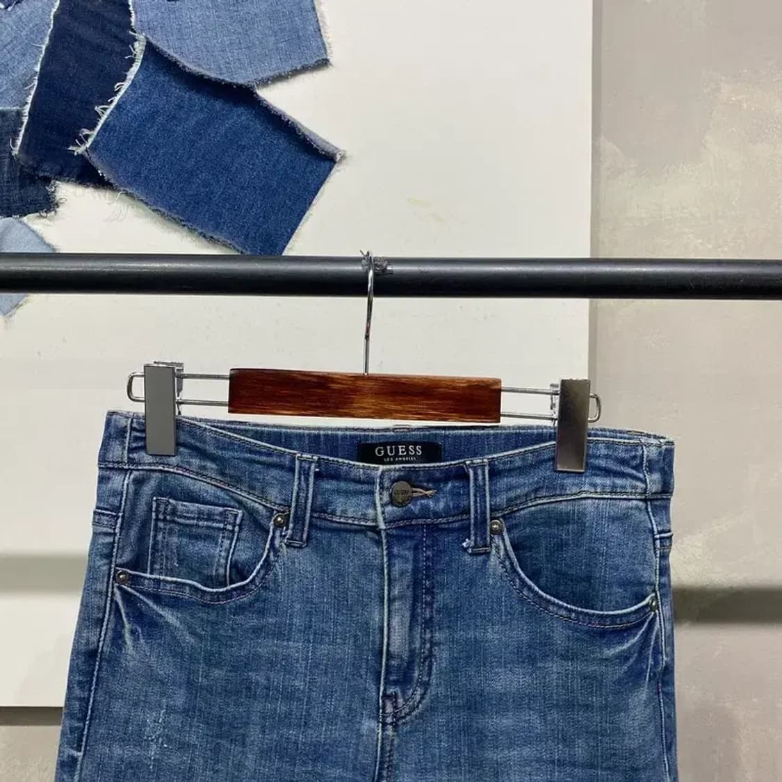 (28인치) 게스 여성 스판 데님팬츠 청바지 상품이미지2