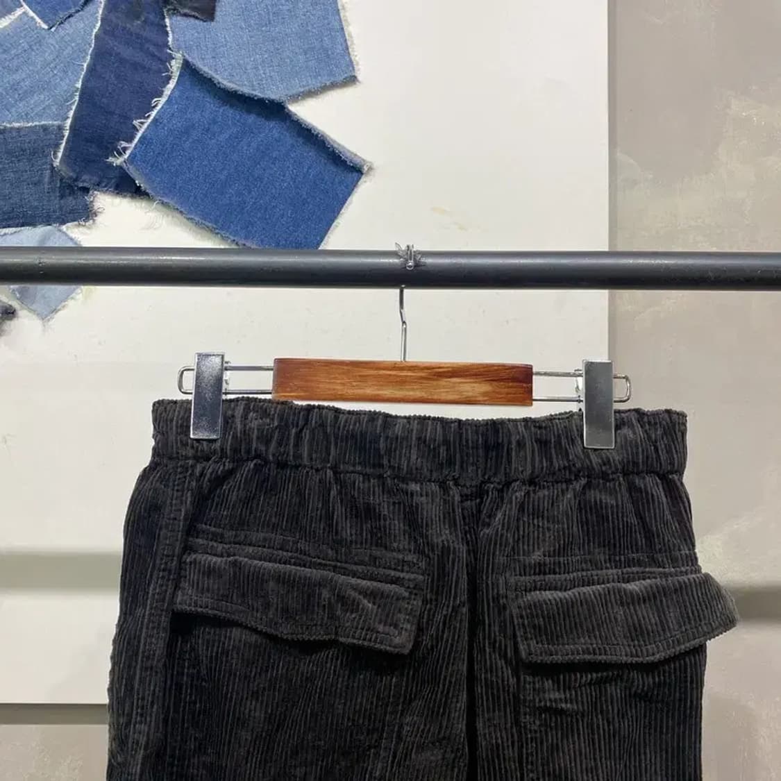 (28인치) 유니클로U 여성 벨티드 원턱 코듀로이 골덴팬츠 바지 상품이미지4