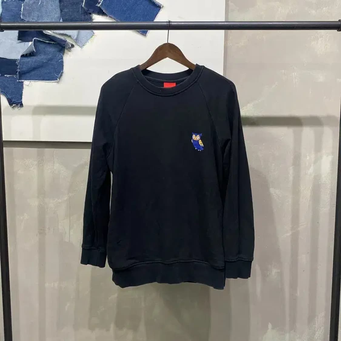 (105) 럭키슈에뜨 캐주얼 백프린팅 맨투맨 긴팔 티 상품이미지1