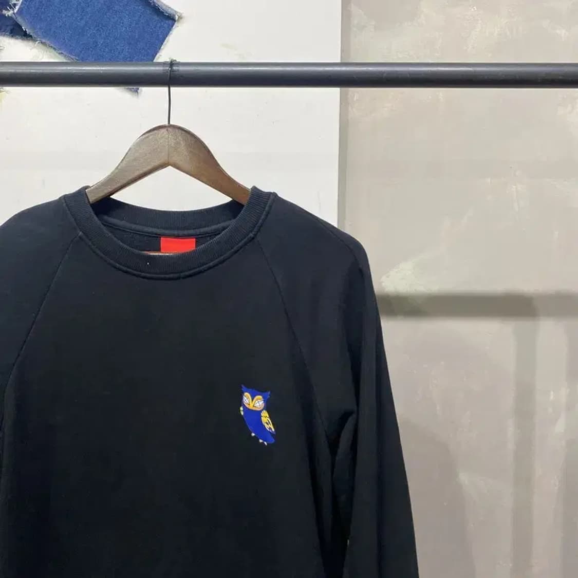 (105) 럭키슈에뜨 캐주얼 백프린팅 맨투맨 긴팔 티 상품이미지3