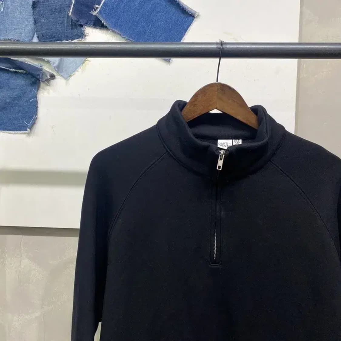 (105) 파르티멘토 스트릿 자수 반집업 맨투맨 긴팔 티 상품이미지3