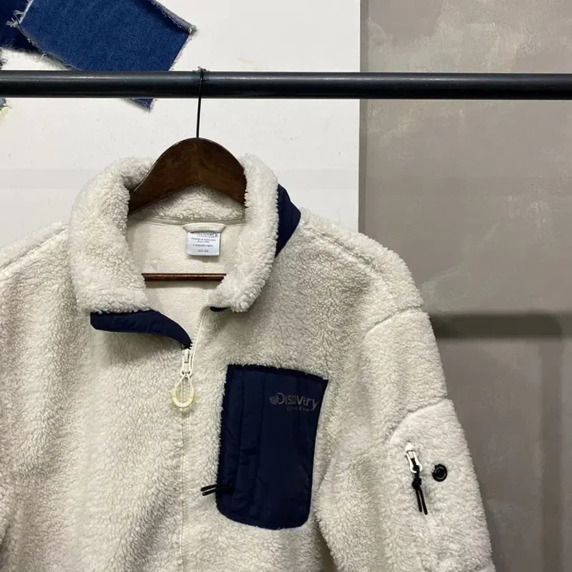(105) 디스커버리 캐주얼 아웃도어 뽀글이 후리스 자켓 상품이미지3
