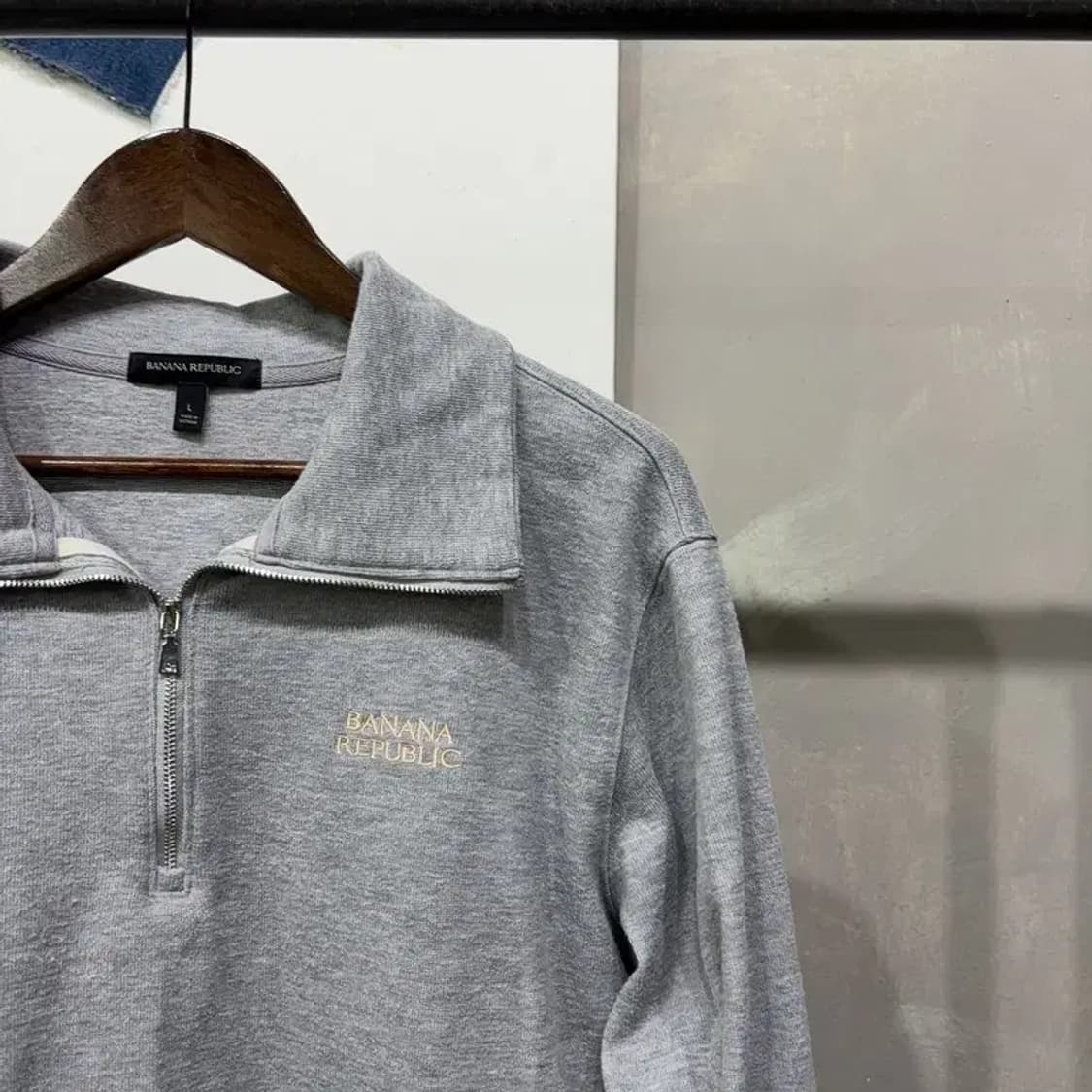 (95) 바나나리퍼블릭 여성 캐주얼 자수 맨투맨 상품이미지3