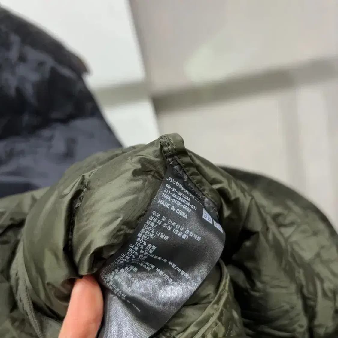 (95) 유니클로 캐주얼 울트라 라이트 다운 패딩 조끼 상품이미지5