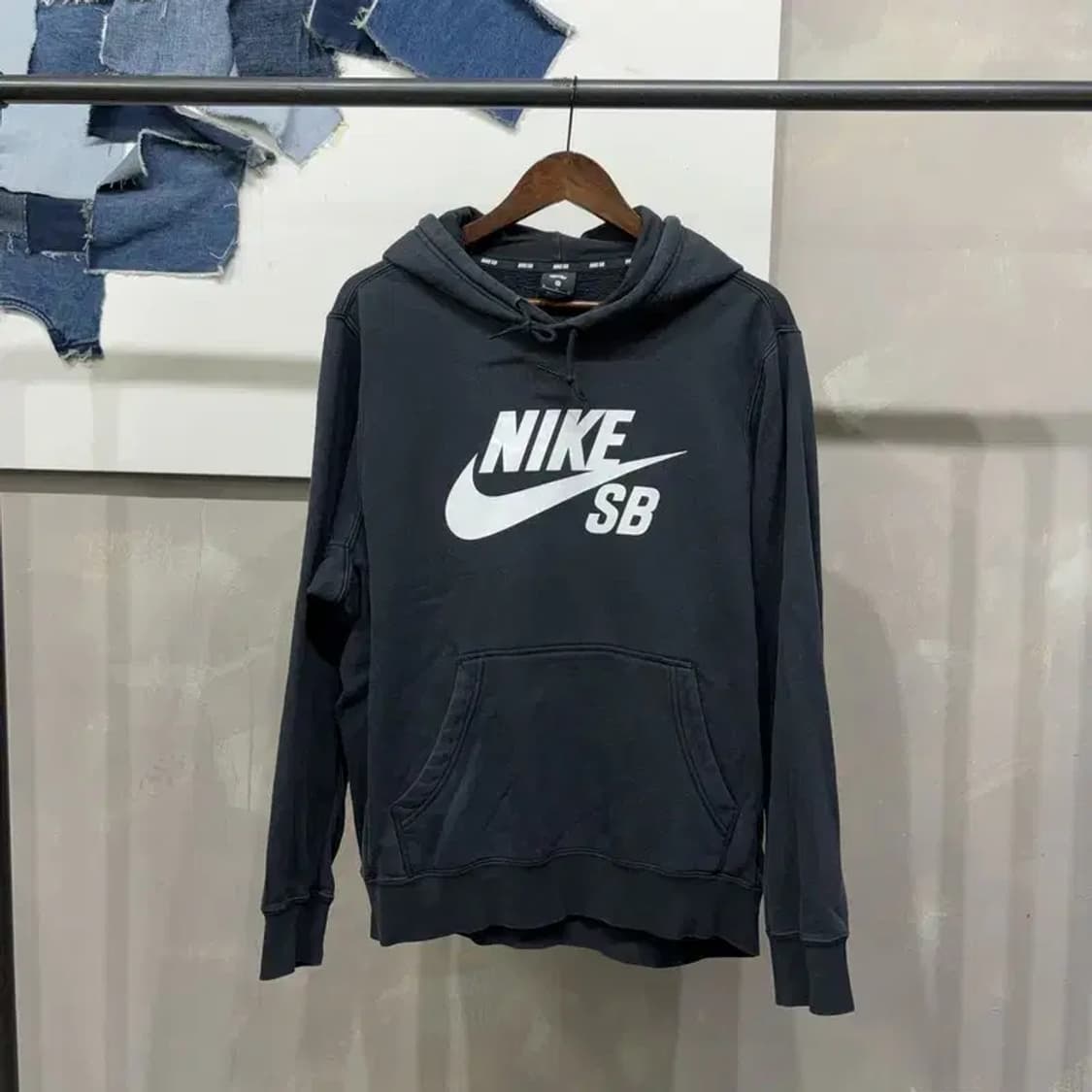 (105) 나이키SB 캐주얼 로고 프린팅 기모 후드티 상품이미지1