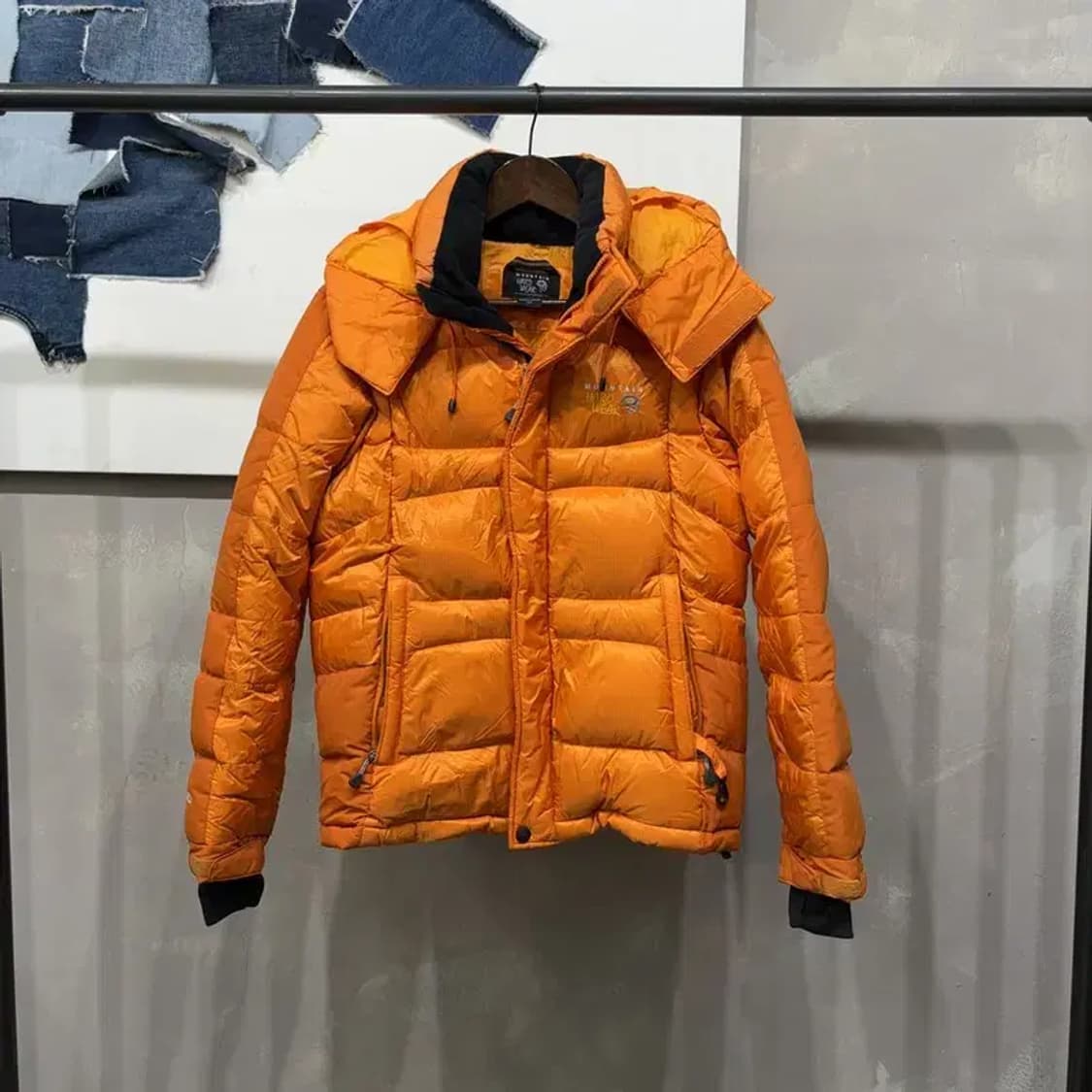 (90) 마운틴하드웨어 여성 거위털 패딩 상품이미지1