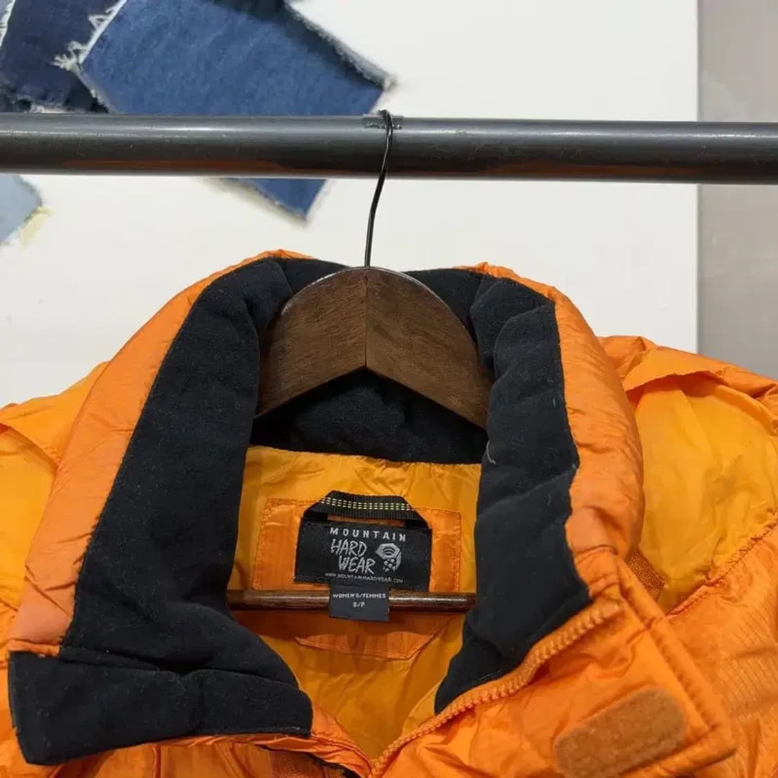 (90) 마운틴하드웨어 여성 거위털 패딩 상품이미지2
