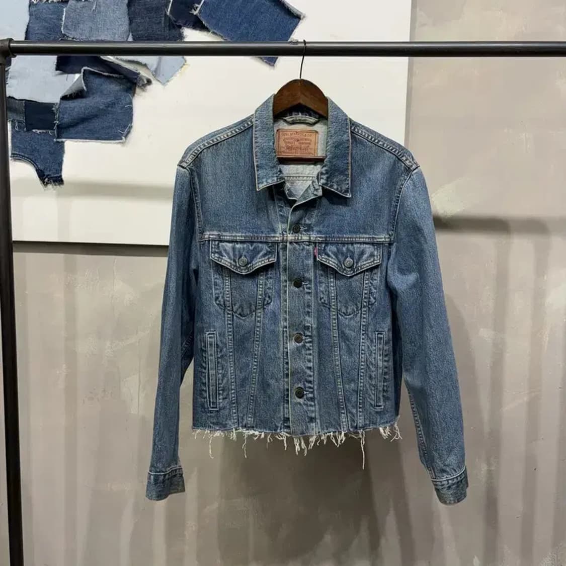 (100) 리바이스 70503 빈티지 컷팅 데님 트러커 청자켓 상품이미지1
