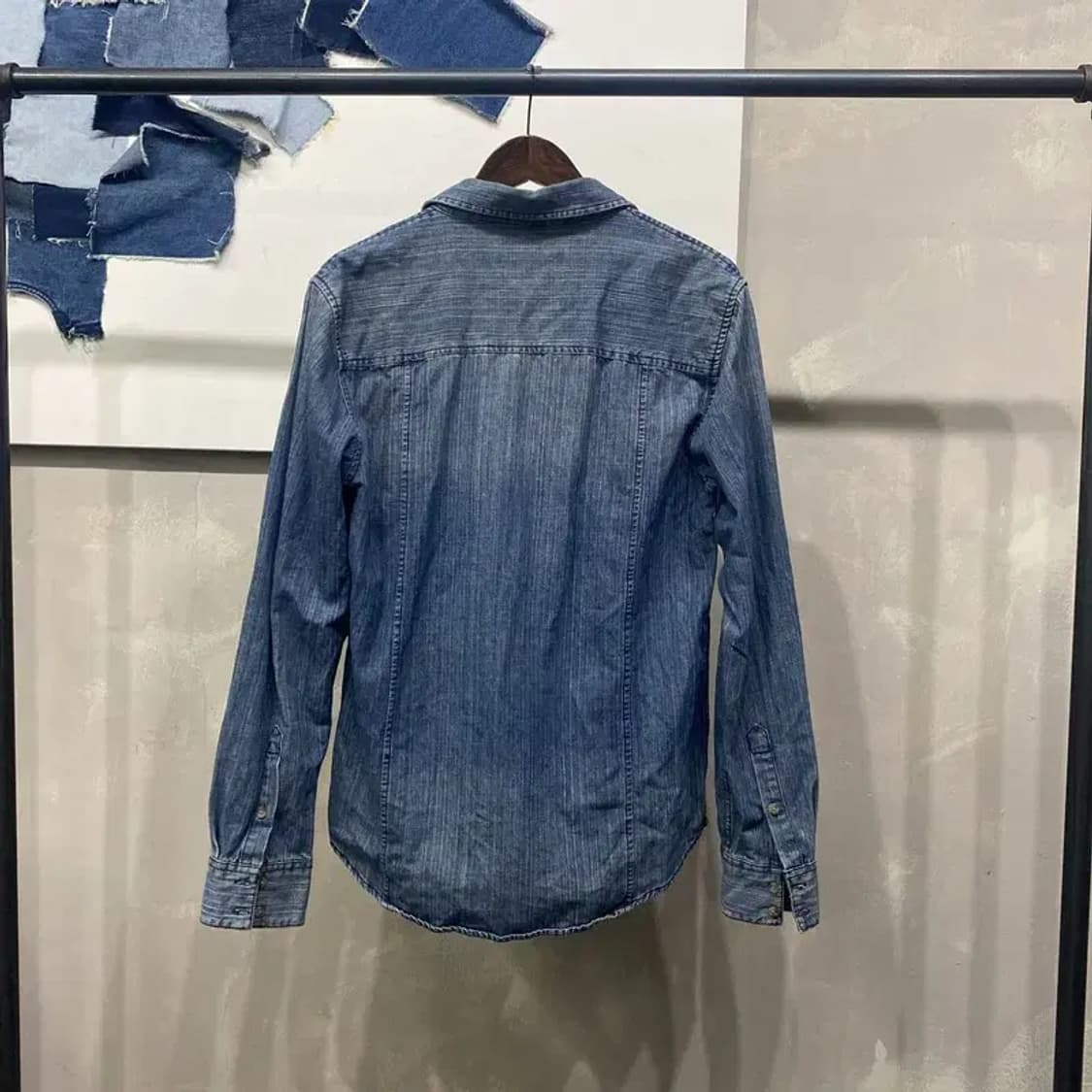 (105) 지오다노 웨스턴 투포켓 데님 셔츠 청남방 상품이미지4