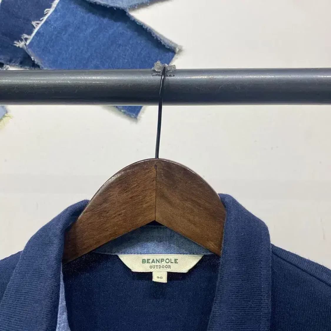 (90) 빈폴 여성 아웃도어 배색 스트라이프 긴팔 카라티 상품이미지2