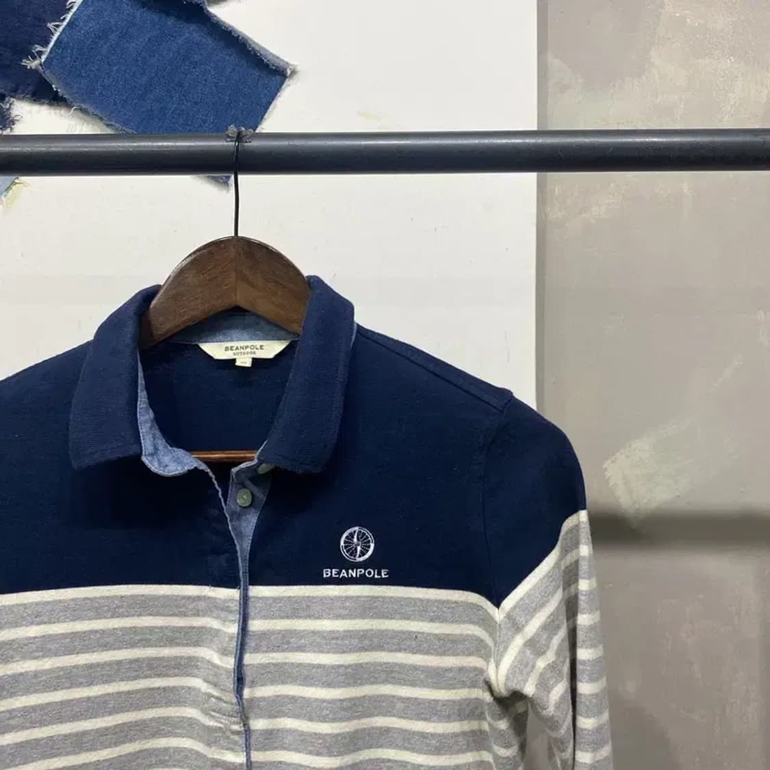 (90) 빈폴 여성 아웃도어 배색 스트라이프 긴팔 카라티 상품이미지3