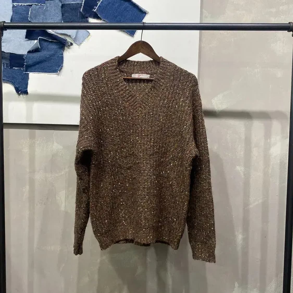 (100) 에잇세컨즈 여성 캐주얼 브이넥 니트 상품이미지1