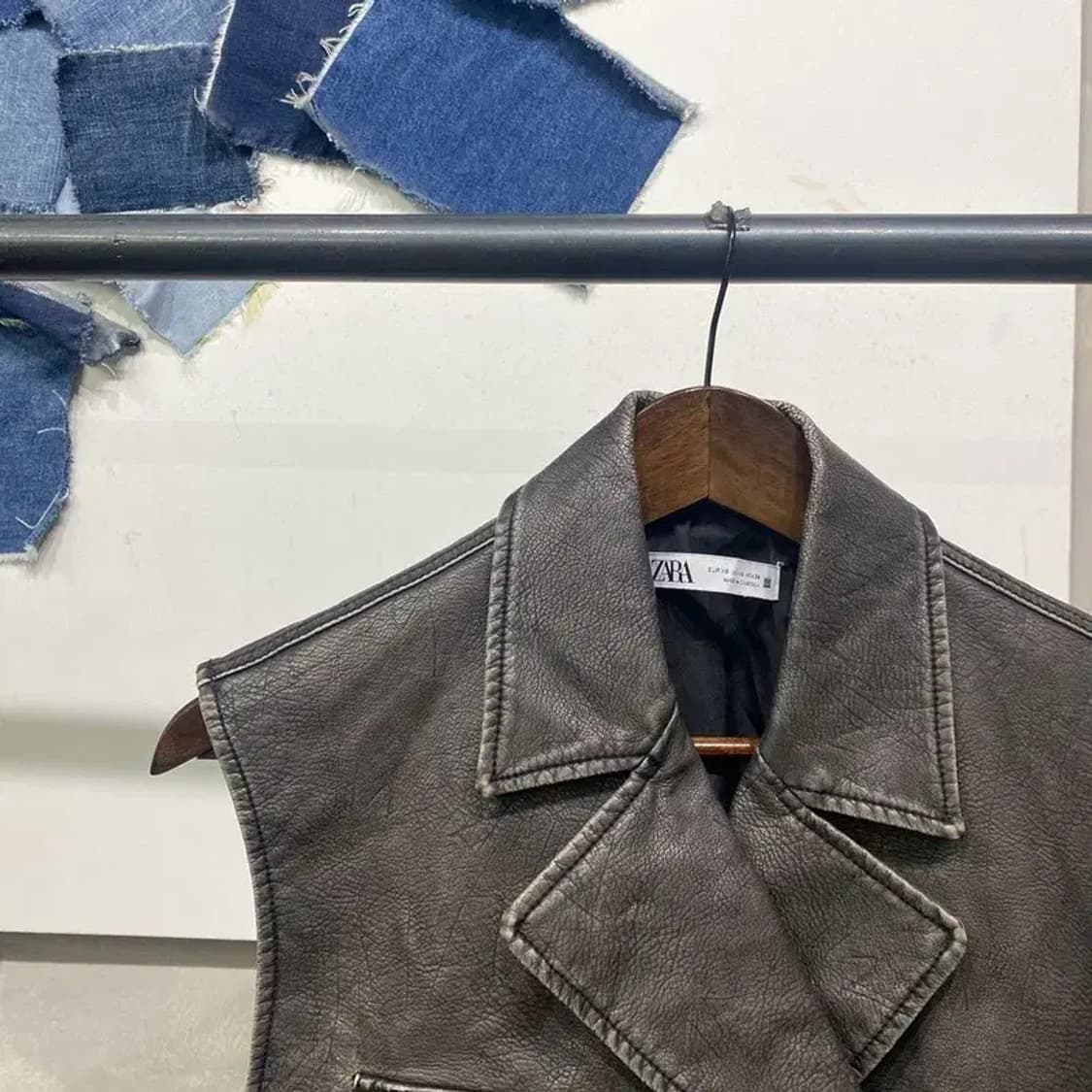 (85) 자라 ZARA 여성 인조가죽 레더 조끼 베스트 자켓 상품이미지3