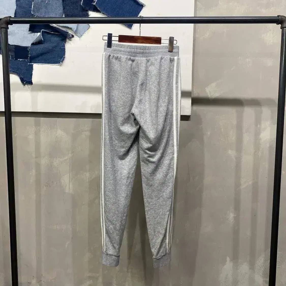 (24~26인치) 아디다스 여성 스트릿 밴딩 기모 조거팬츠 운동바지 상품이미지3