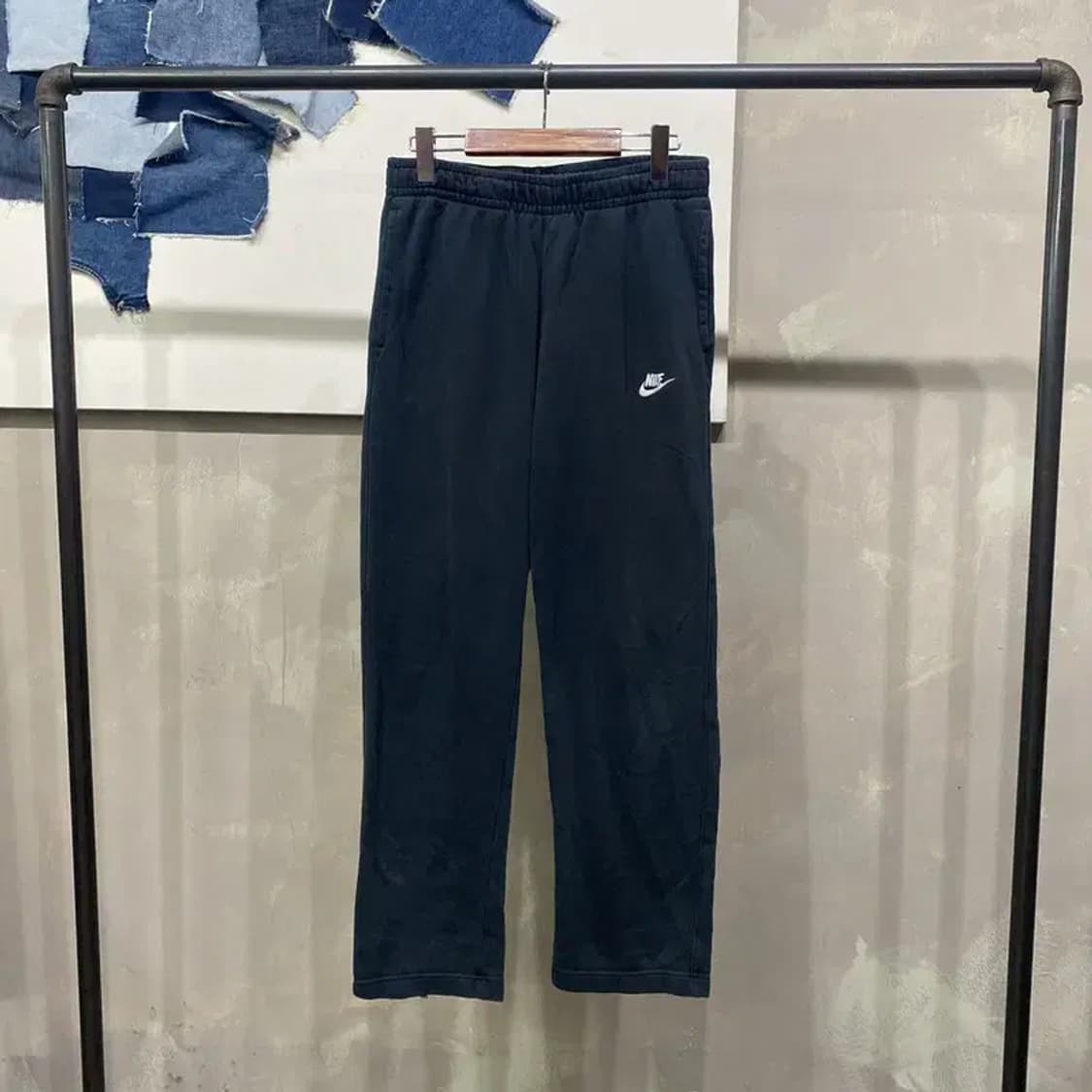 (30~32인치) 나이키 캐주얼 자수 밴딩 트레이닝팬츠 츄리닝바지 상품이미지1