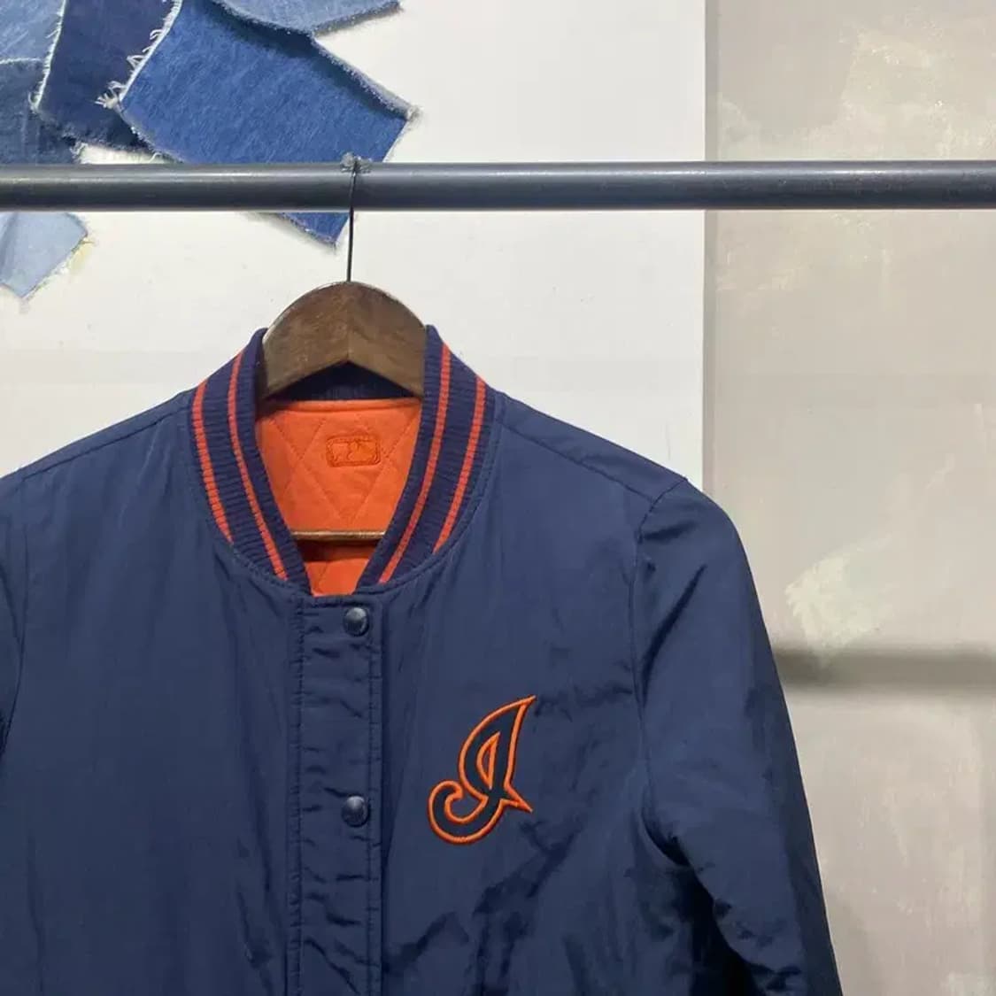 (90) MLB 클리브랜드 여성 양면 리버시블 경량패딩 블루종 자켓 상품이미지7