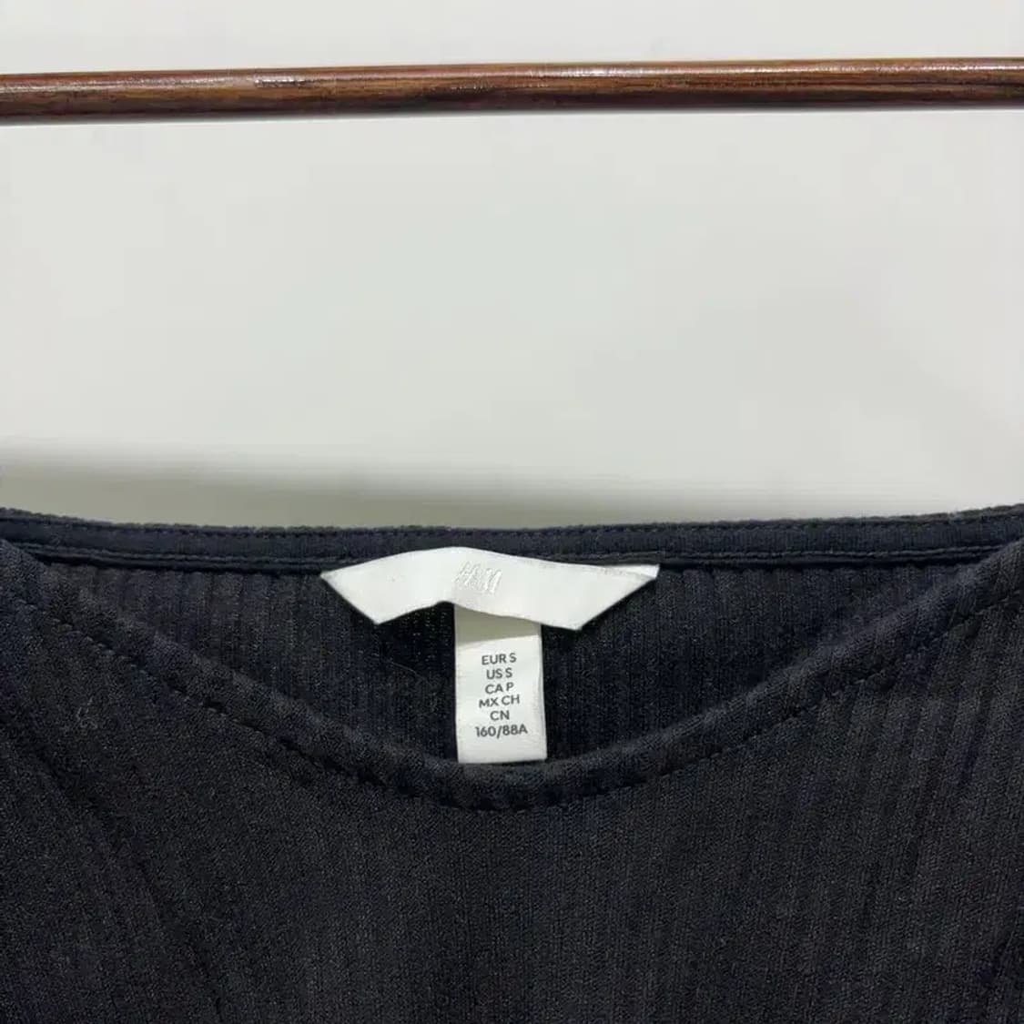 (85) H.M 흐앤므 여성 골지 퍼프 긴팔 티 상품이미지2