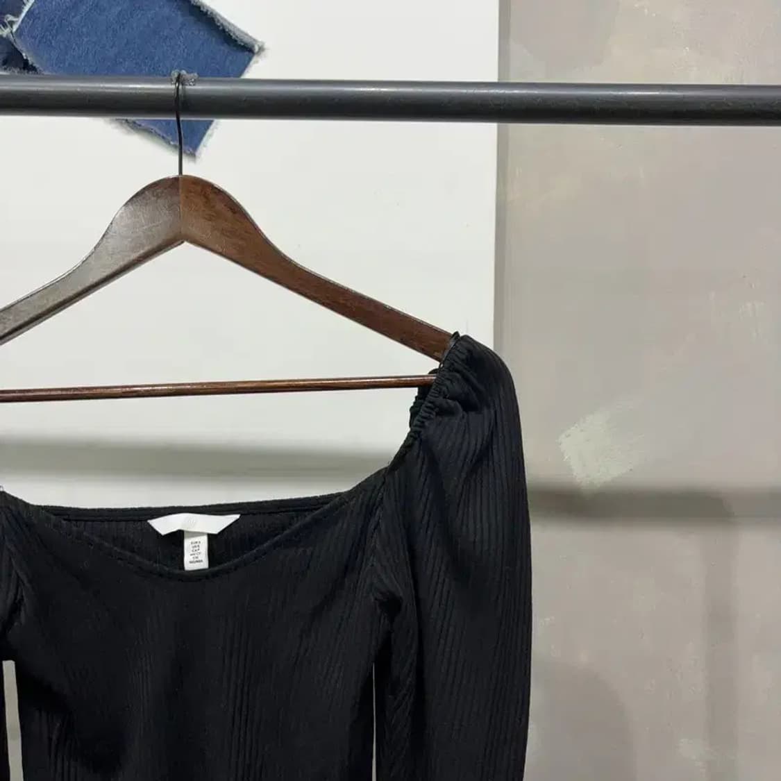 (85) H.M 흐앤므 여성 골지 퍼프 긴팔 티 상품이미지3