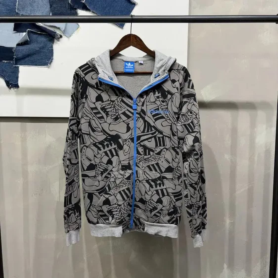 (100) 아디다스 스트릿 프린팅 기모 후드집업 자켓 상품이미지1