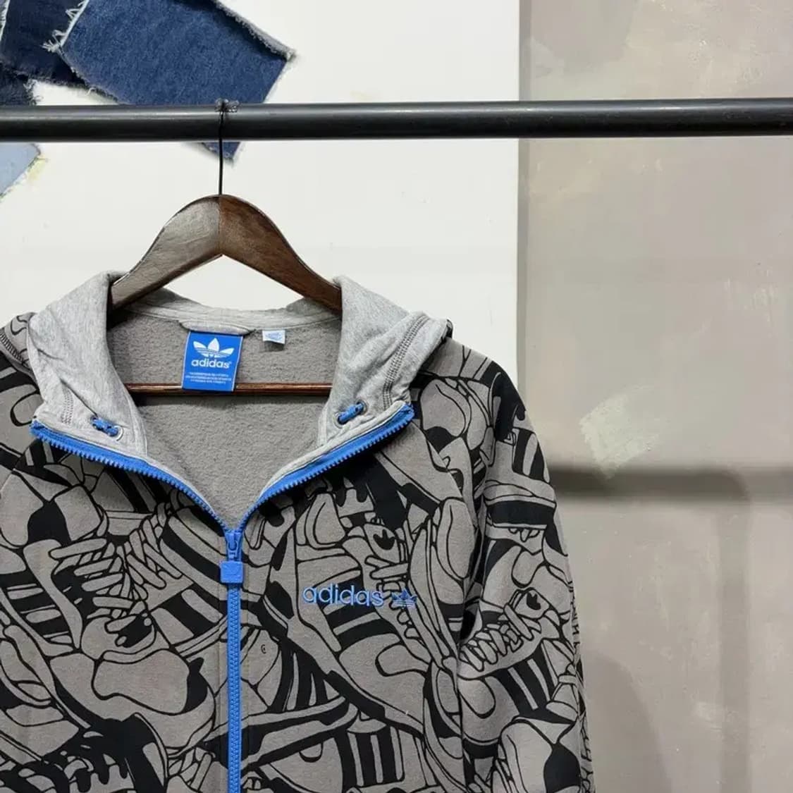 (100) 아디다스 스트릿 프린팅 기모 후드집업 자켓 상품이미지3