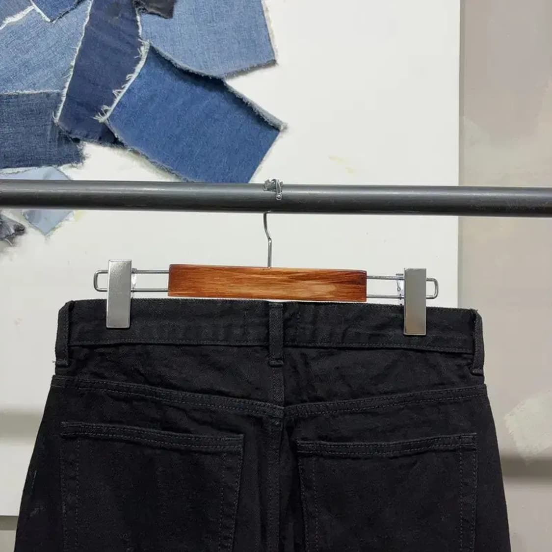 (28인치) 무신사스탠다드 캐주얼 흑청바지 블랙진 상품이미지4