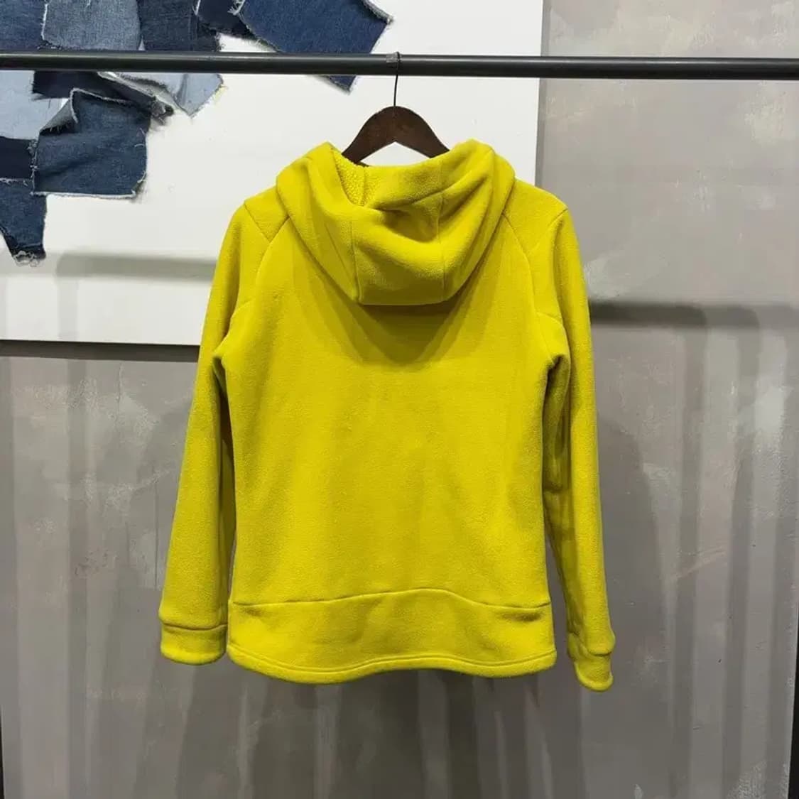 (95) 데상트 캐주얼 자수 후리스 후드집업 자켓 상품이미지4