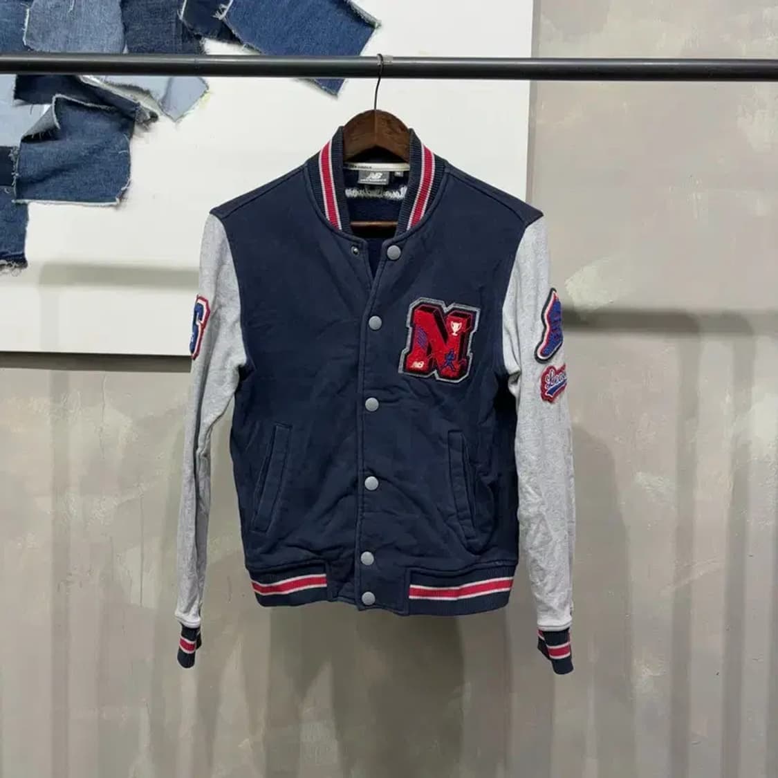 (85) 뉴발란스 여성 캐주얼 기모 야구잠바 바시티자켓 상품이미지1