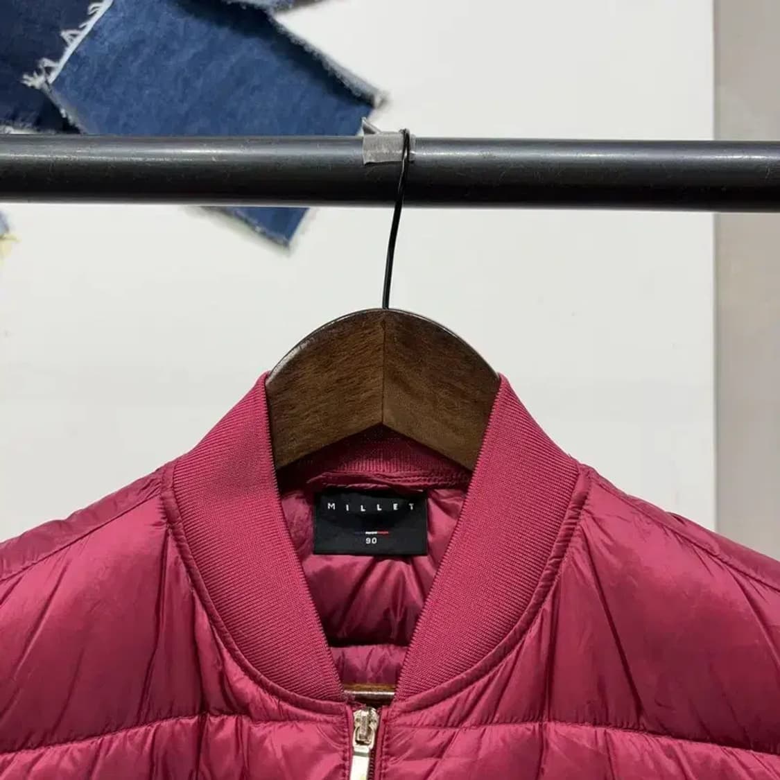 (90) 밀레 여성 등산 아웃도어 덕다운 오리털 경량패딩 상품이미지2