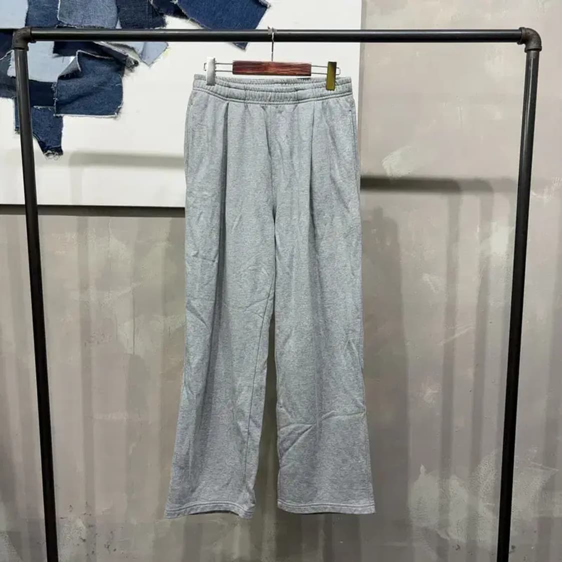 (28~30인치) 무신사스탠다드 캐주얼 핀턱 밴딩 트레이닝팬츠 바지 상품이미지1