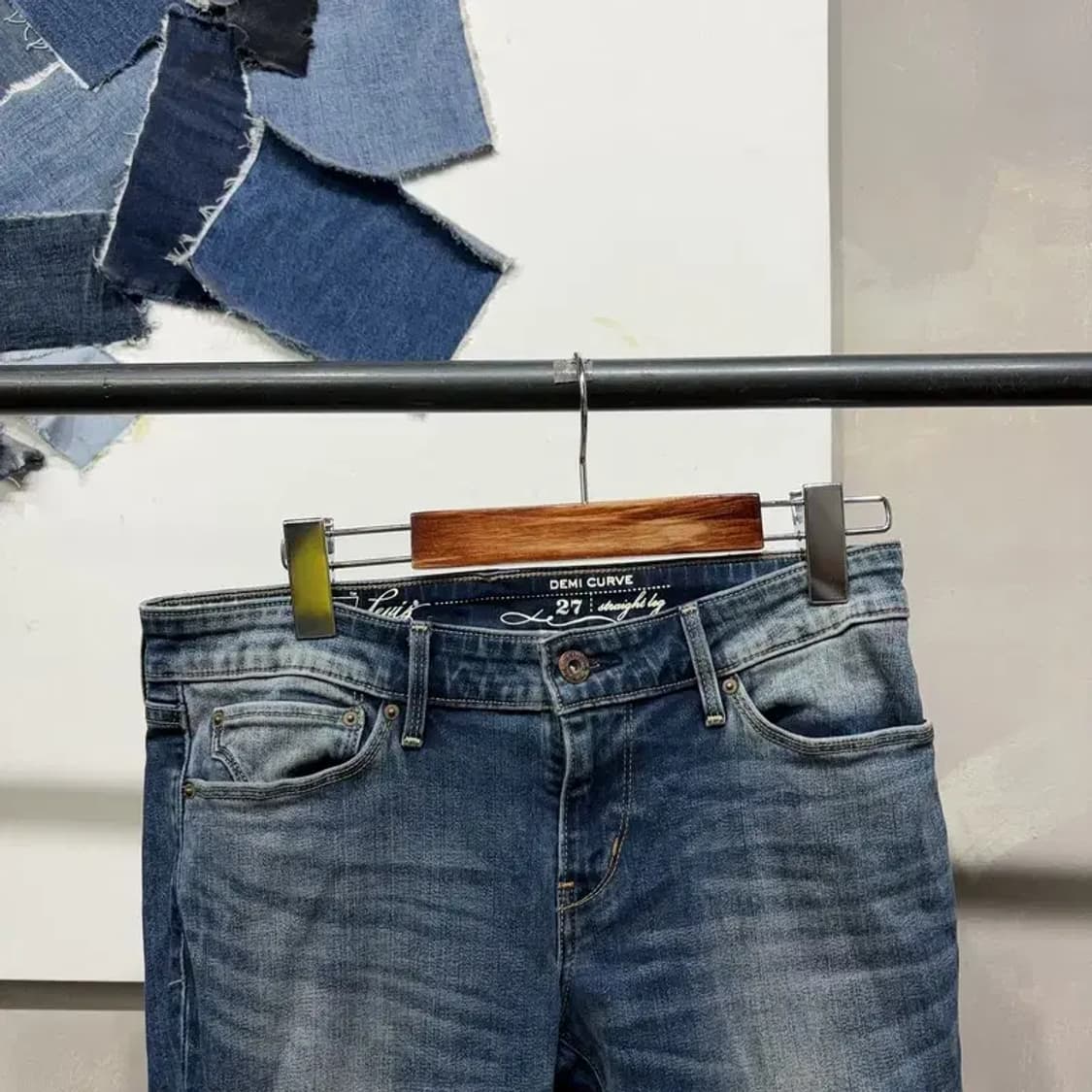 (27인치) 리바이스 여성 데미커브 스판 데님팬츠 청바지 상품이미지2