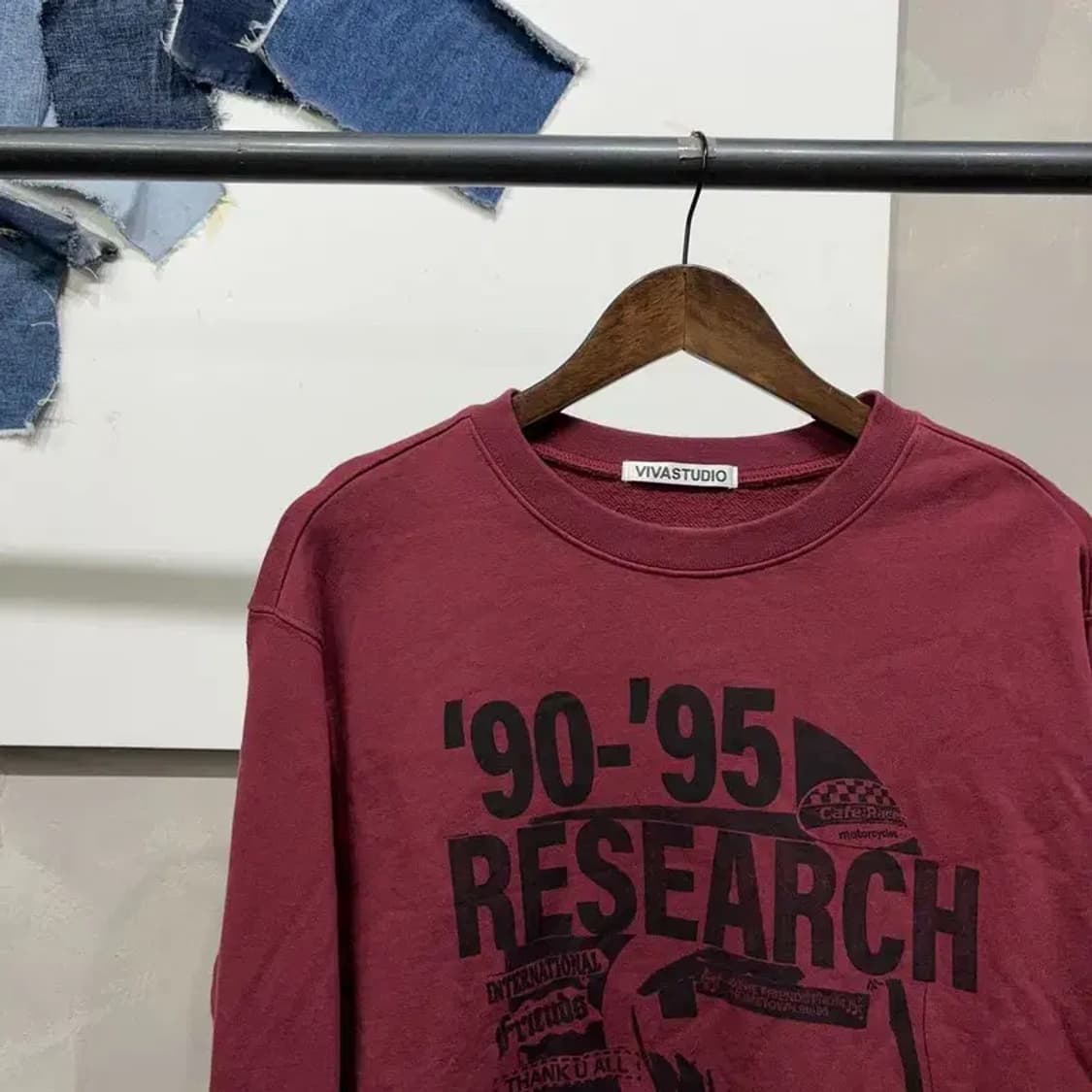 (100) 비바스튜디오 캐주얼 스트릿 프린팅 맨투맨 긴팔티 상품이미지3