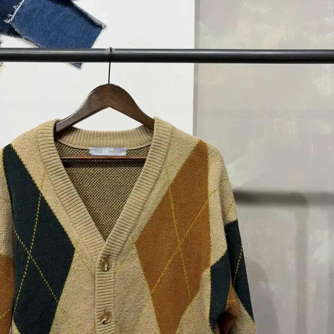 (빅사이즈) 에잇세컨즈 오버사이즈 아가일 가디건 상품이미지3